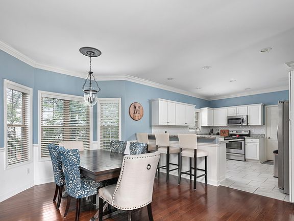 4th image of 4333 Creek Valley Way