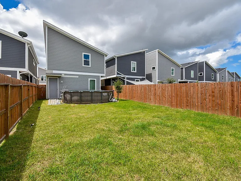 9625 Habitat St — Photo 34
