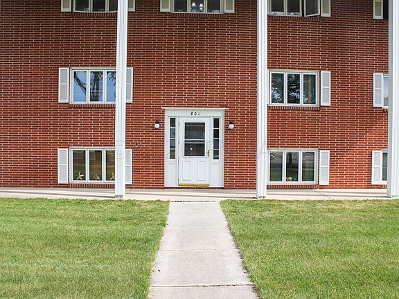 3rd image of 801 6th Ave N #A1