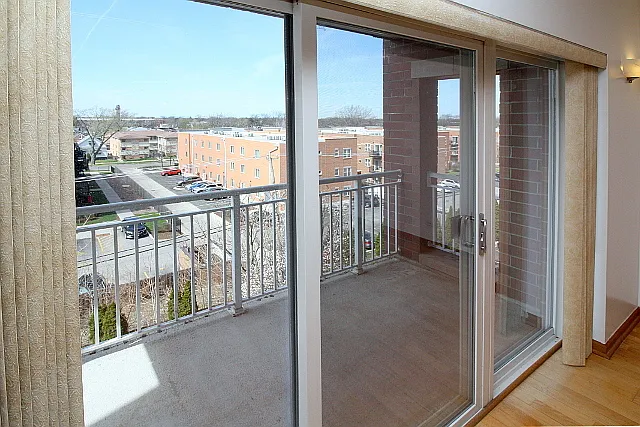 6560 W Diversey Ave #516 — Photo 13