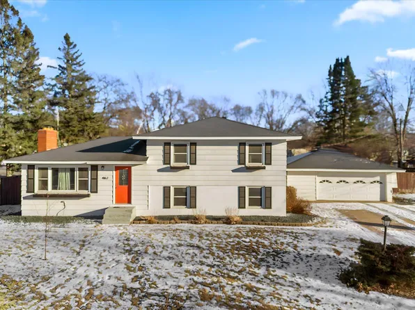 4162 Topaz Dr, Eagan, MN 55122