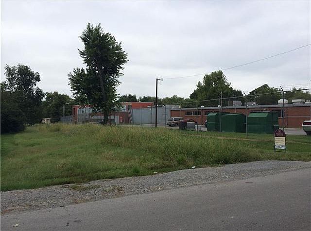 2nd image of 228 Strahl St