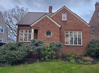 1475 Bunts Rd, Lakewood, OH 44107