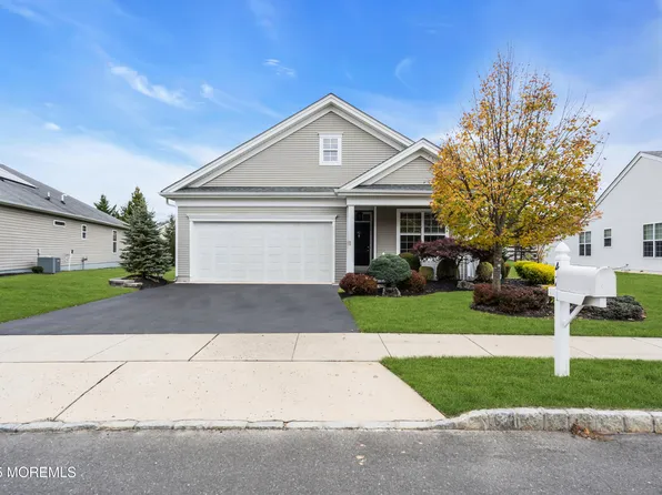 42 Pembroke Drive, Jackson, NJ 08527