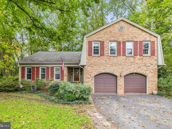 9866 Natick Rd, Burke, VA 22015