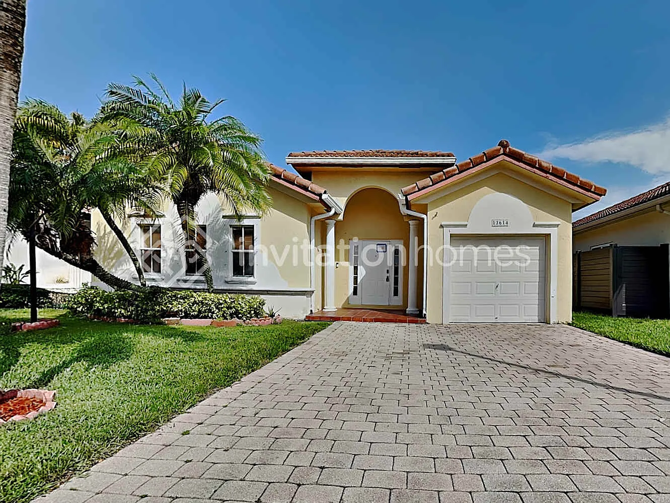 13614 SW 124th Avenue Rd Miami, FL 33186 — Photo 1