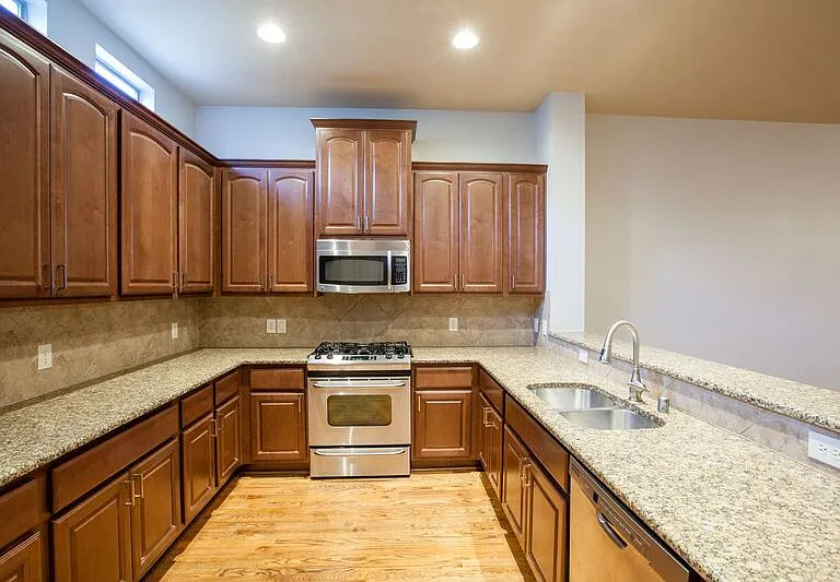 5124 Belmont Ave — Photo 20
