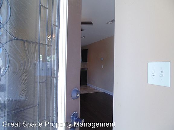 2nd image of 455 Needmore 12 #455