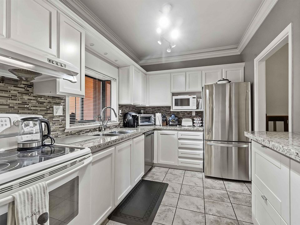 1st image of 7300 Gilbert Rd #206