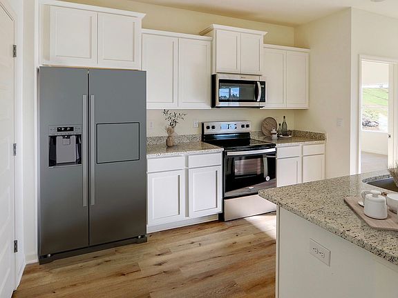 5th image of 5820 Viking Way