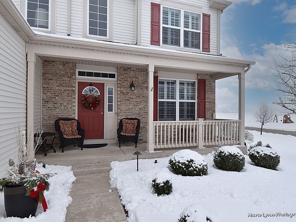 2nd image of 968 Bennett Dr
