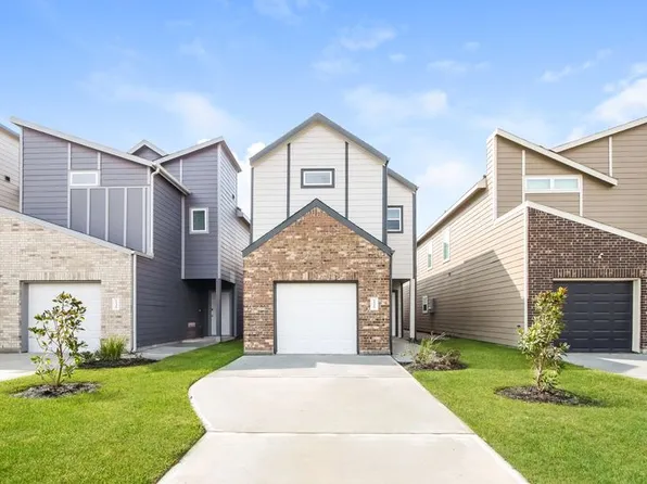 15329 Estrella E, Houston, TX 77073