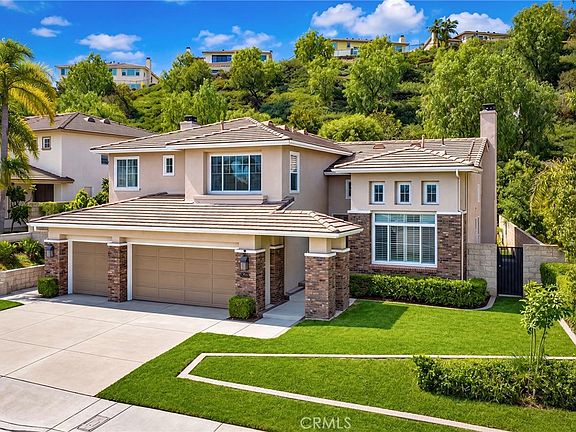 4th image of 3125 S Ridge Point Dr