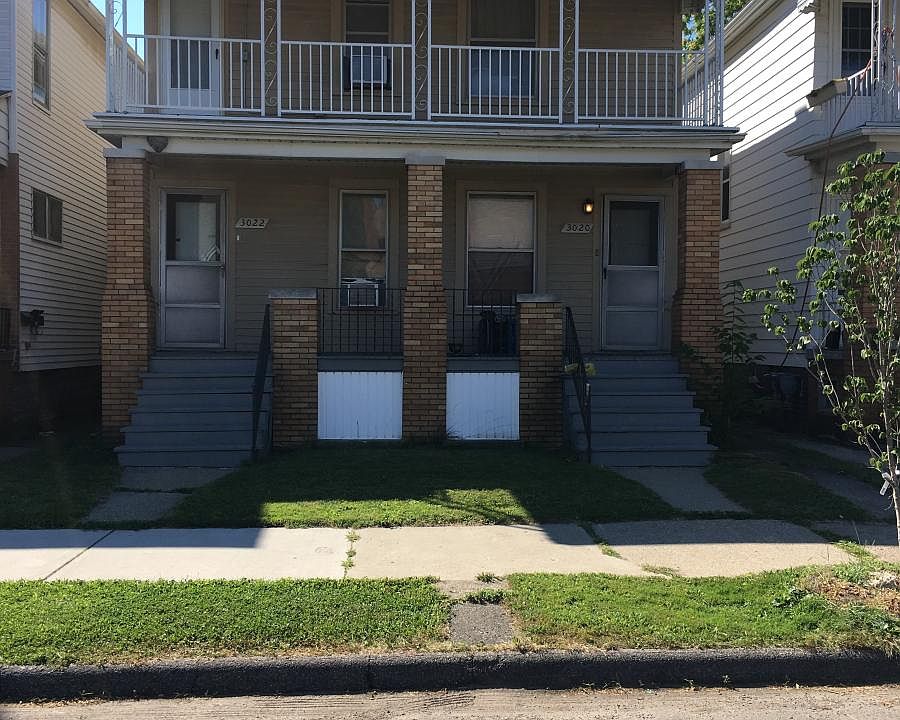 1st image of 3020 Evaline St