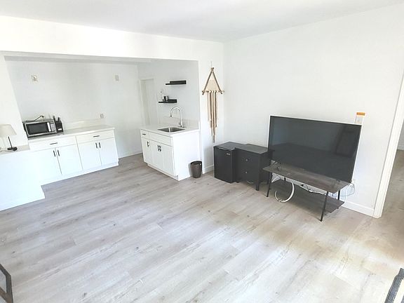 3rd image of 23839 Zuger Dr