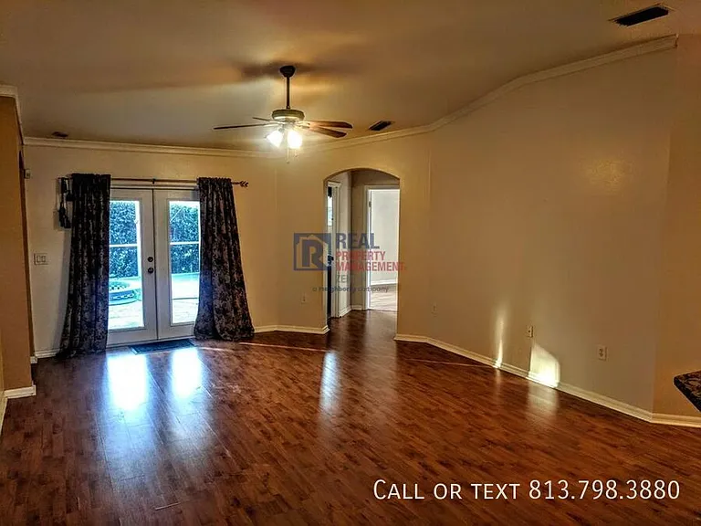 10128 Heather Sound Dr — Photo 18