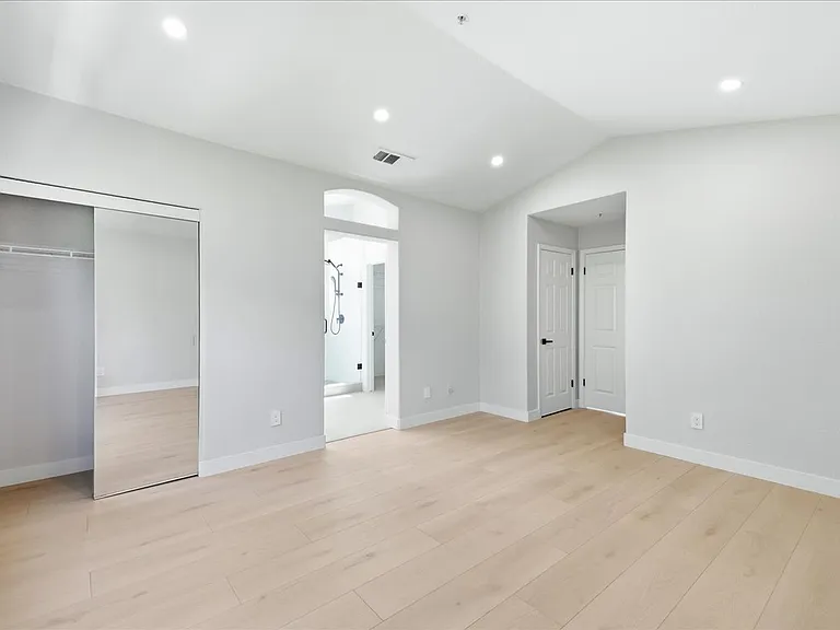 521 Porpoise Bay Ter #A — Photo 36