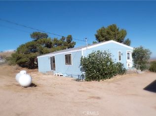 9074 Milpas Rd, Apple Valley, CA 92308