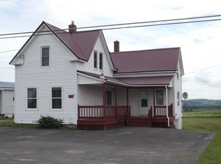 157 Hughes Rd, Mapleton, ME 04757