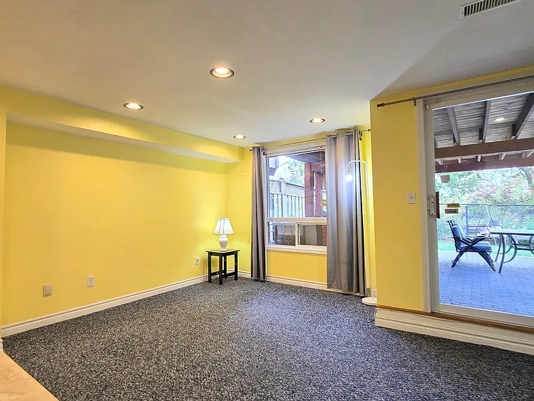 65 Mare Cres #BASEMENT — Photo 8