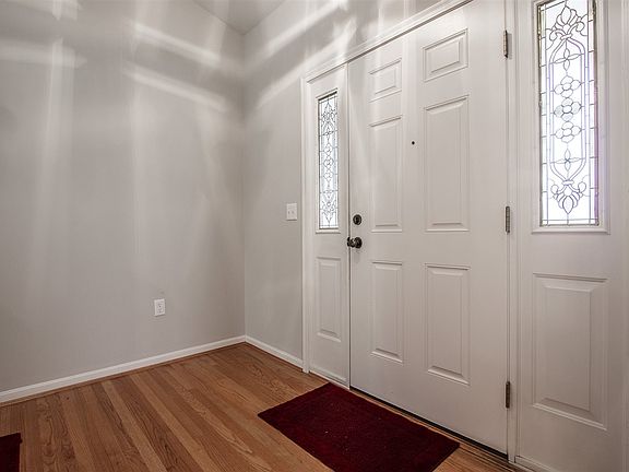 5th image of 6361 Deermeade Dr