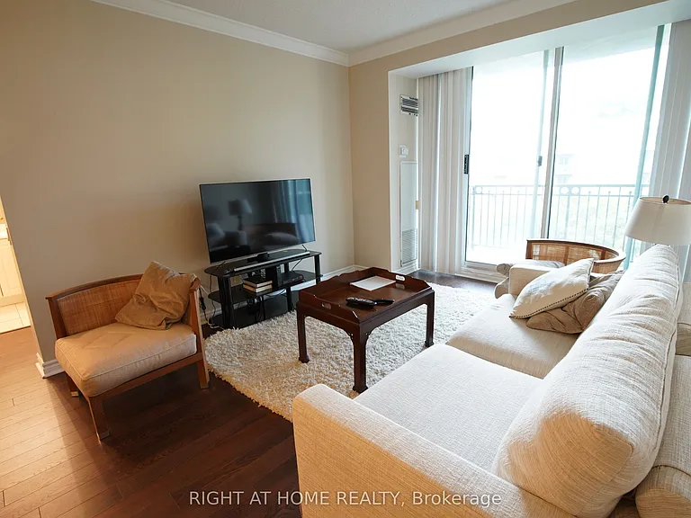18 William Carson Cres #716 — Photo 1