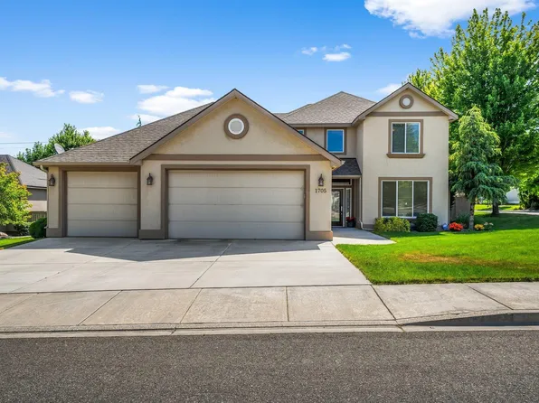 1705 S Edison St, Kennewick, WA 99338