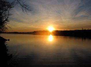 Spring Crossing Dr, Spring city, TN 37381