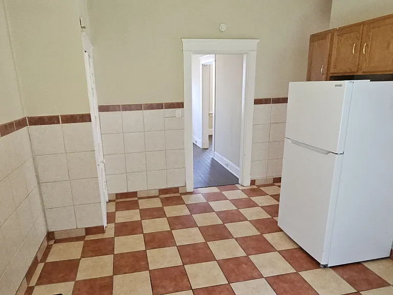 2943 Jessamine St #1 — Photo 8