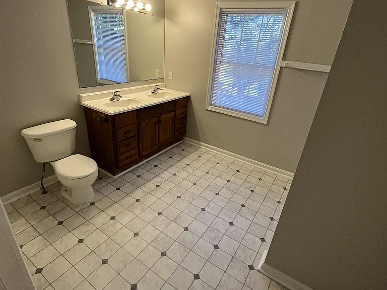 332 Shawnee Ave — Photo 19
