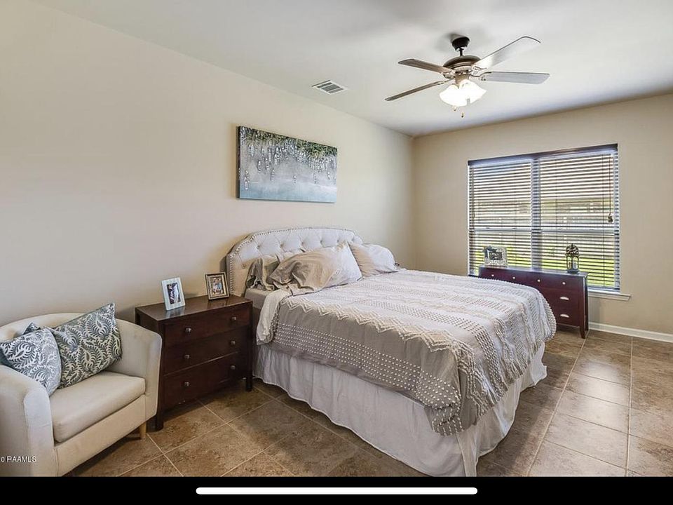 108 Peak Valley St, Youngsville, LA 70592 Zillow