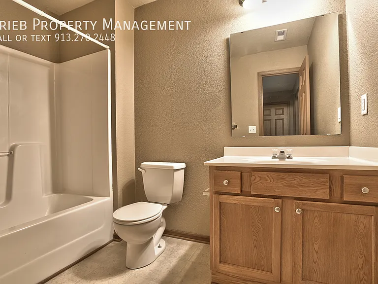 900 S Woodson Ct — Photo 19