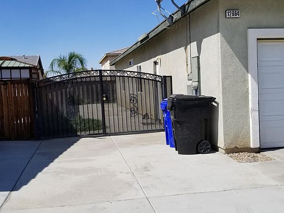 3rd image of 12664 Flintridge St