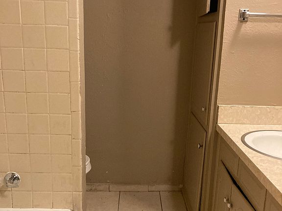5th image of 5657 Comer Dr