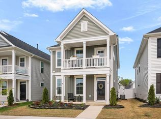 66 Blue Iris Pkwy, Clayton, NC 27520