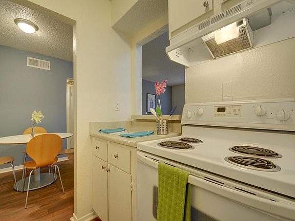 2nd image of 2520 Elmont Dr APT 213A