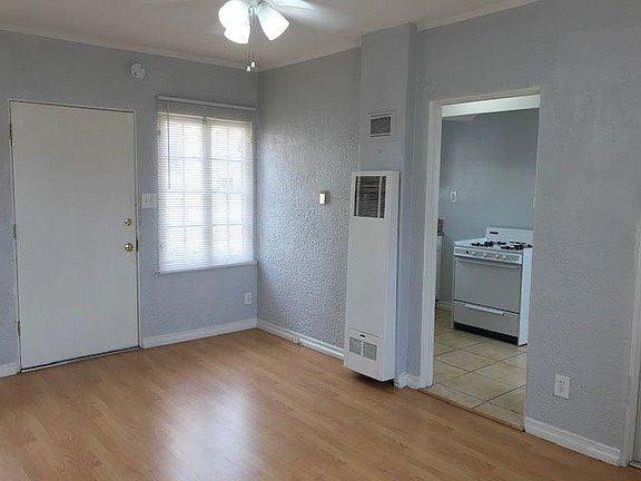 5th image of 607 N Occidental Blvd Unit 1/4