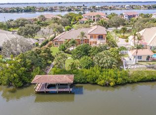 150 Lansing Island Dr, Indian Harbour Beach, FL 32937