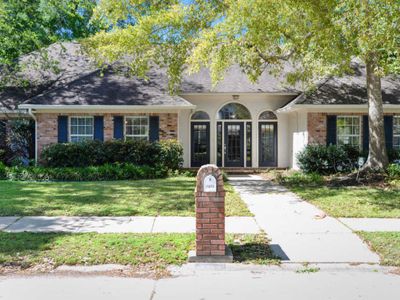 3702 Point Clear Dr, Ocean Springs, MS, 39564
