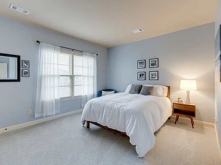 219 King Arthur Cir — Photo 23