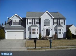64 Fawn Hollow Rd, Burlington, NJ 08016