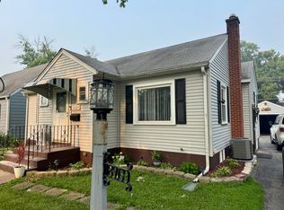 18269 Burnham Ave, Lansing, IL 60438
