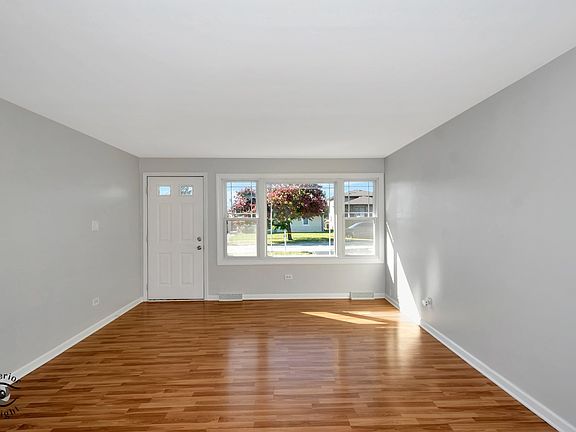 4th image of 16791 91st Ave