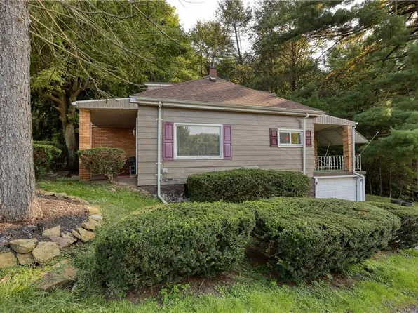 321 Ross Ave, Beaver Falls, PA 15010