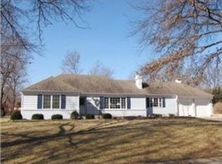 9812 Mercier St, Kansas City, MO 64114