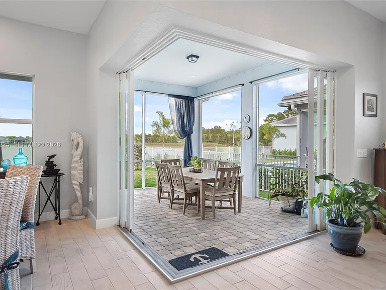 9734 SW Meridian Way — Photo 33