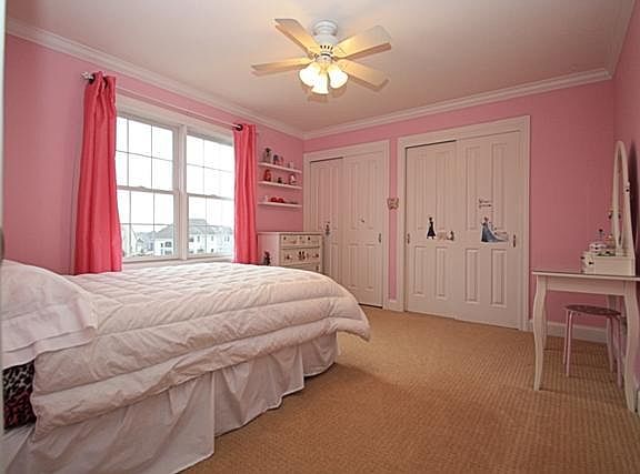 3rd image of W49N650 Cedar Reserve Cir