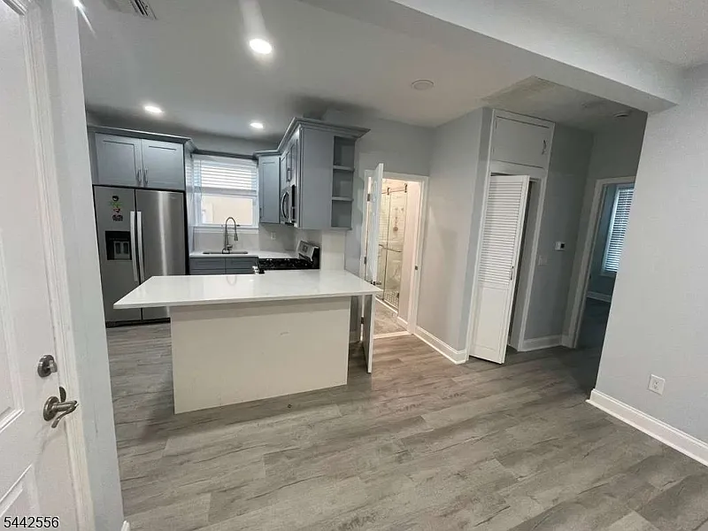 2 bed, 1.0 bath, $2,150 — Photo 1