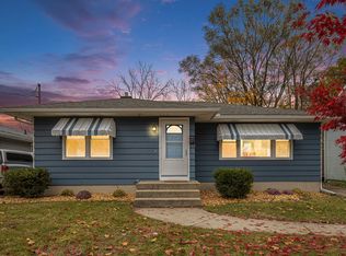 1512 Powers Ave NW, Grand Rapids, MI 49504