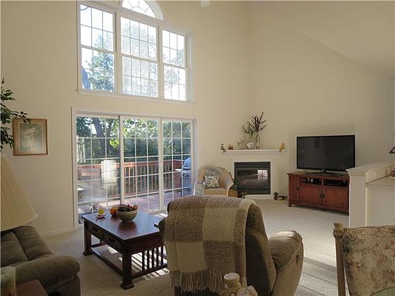 Sparious Dining Living Room Combination